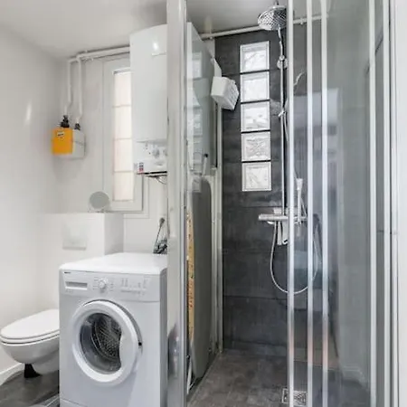 Beautiful Flat In Marais Apartment